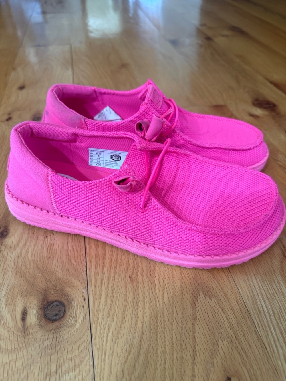 Women’s Pink Hey Dudes - Picture 2 of 5